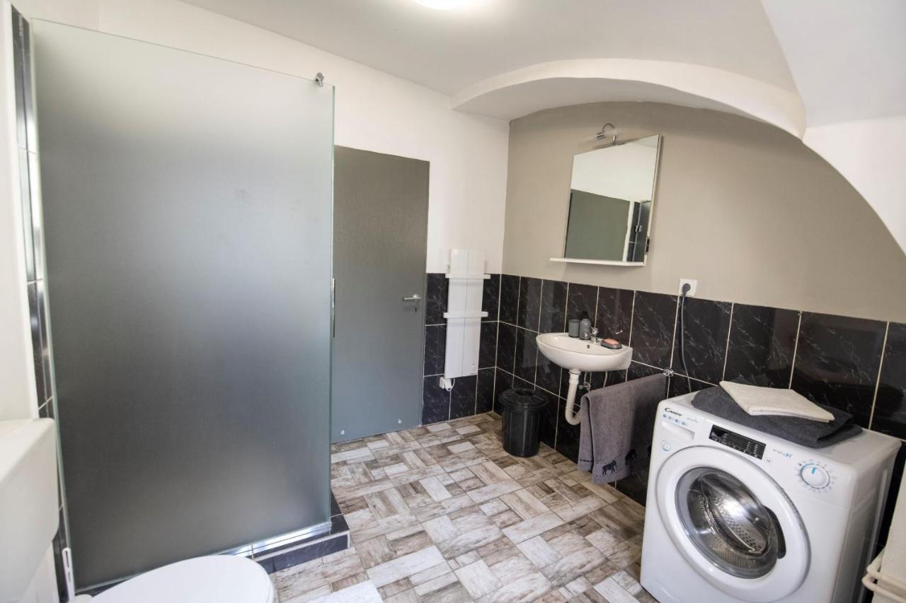 Hostel Vojnik Exteriér fotografie