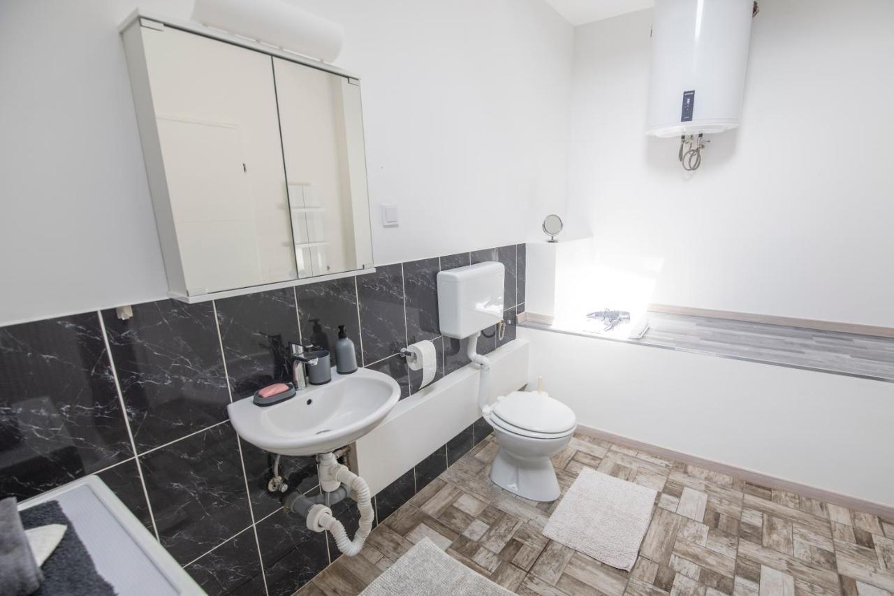 Hostel Vojnik Exteriér fotografie